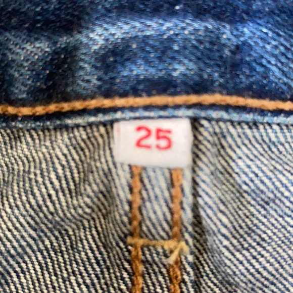 Levi’s denim mini skirt - Picture 4 of 5